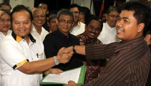 Hidayat Nur Wahid (izquierda) y Didik Rachbini (derecha)